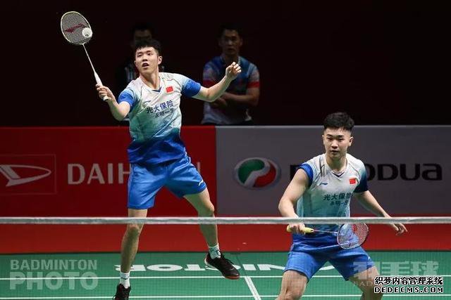 印尼羽毛球大师赛决出八强，国羽单打喜双打忧