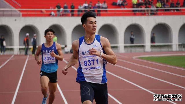 狂甩第二名1.12秒！杨俊瀚轻松夺得200米第一，他将追赶谢震业