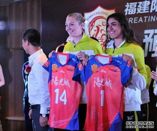 不舍！女排33岁世界冠军官宣退役，曾两度加盟中国联赛实力不俗