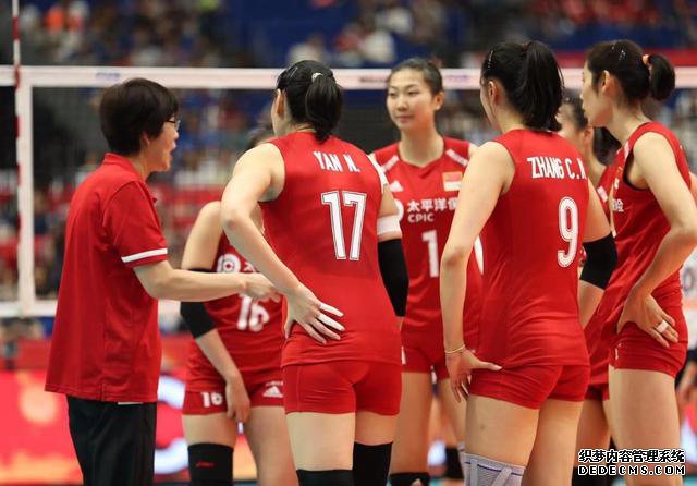 中国女排的5个世界亚军！郎平占据4个，2次本有机会“换成”冠军