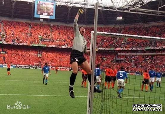 无敌一样的存在——2000年欧洲杯半决赛之托尔多