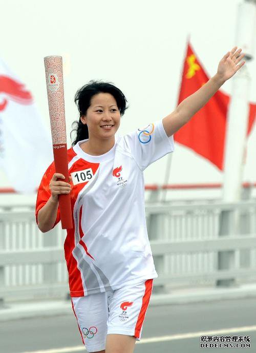 奥运冠军不如亚洲冠军？世锦赛成绩远超对手，她却在奥运前被放弃