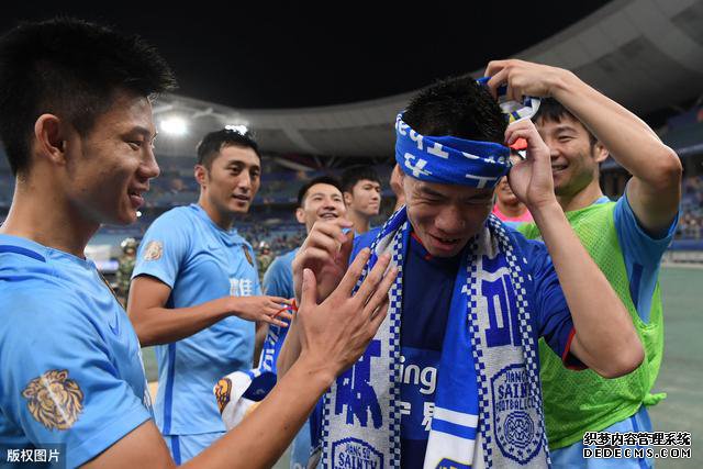 中国足球上的拼命三郎——致敬我唯一敬佩的国足球员