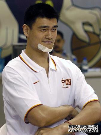 2005年亚锦赛中国男篮8战全胜，当年中国男篮的底气从何而来？