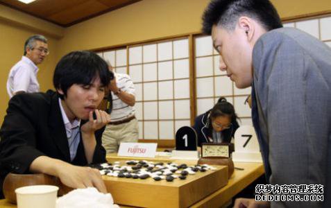 巅峰期力压李世石，中国围棋抗韩的功勋棋手，孔杰九段