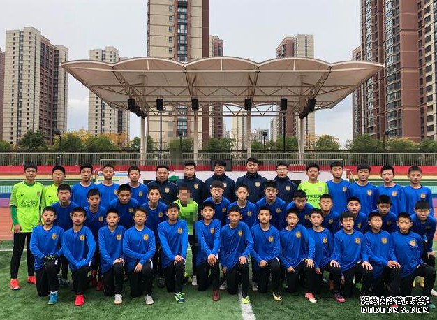 从广州恒大，广州富力足校选址看中国足球的弊端，各自为政