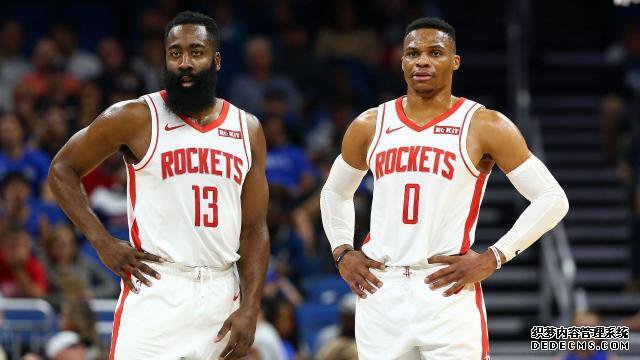ec1f74a2-james-harden-and-russell-westbrook-unhappy-with-rockets.jpg